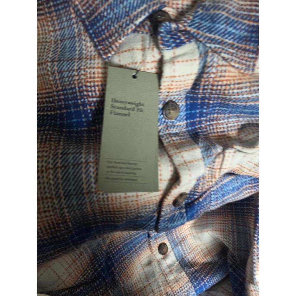 Goodfellow & Co Men's Heavyweight Standard Fit Flannel Shirt, Medium - Picture 2 of 5